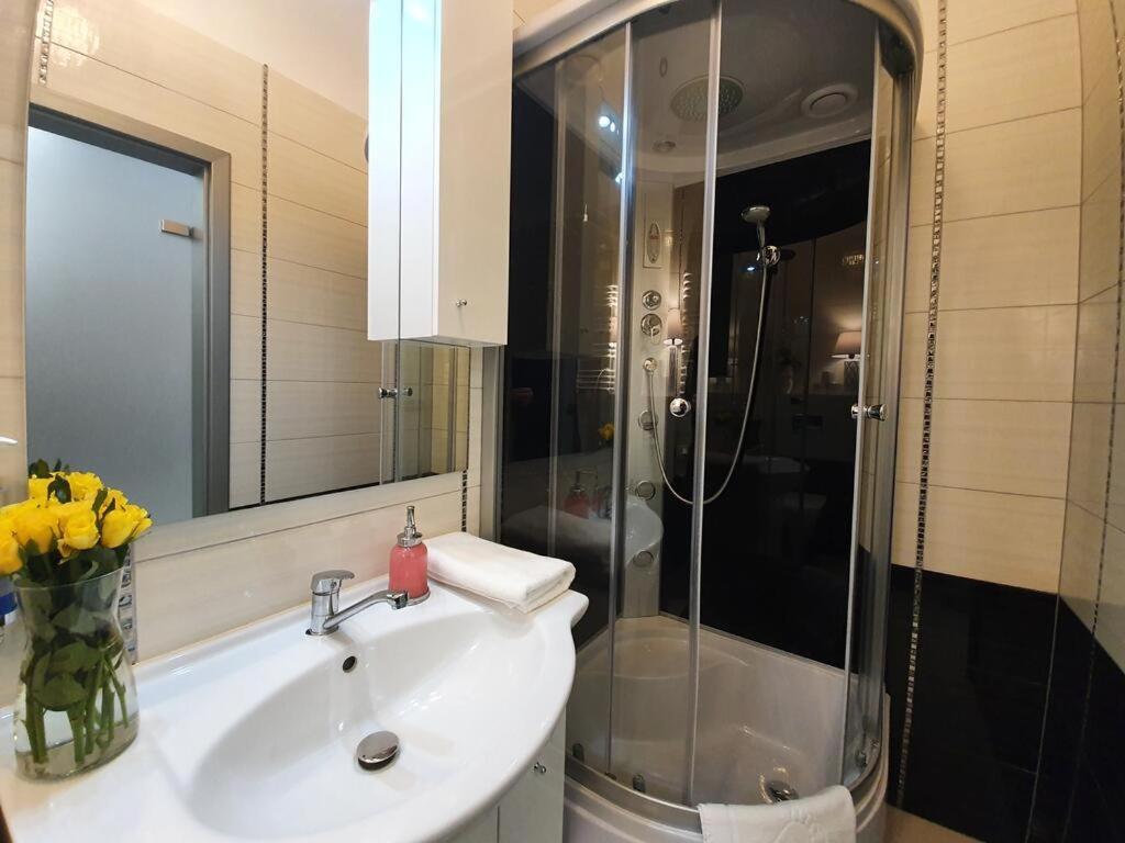 Dwie Sosny Apartamenty Przy Plazy - Sauna, Jacuzzi, Silownia, Bawialnia - 365Pam Устроне-Морске Экстерьер фото